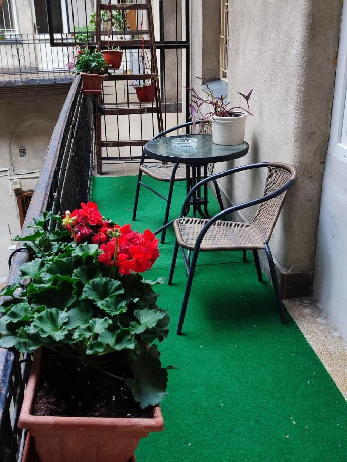 A Quiet Studio In The Heart Of The City Budapeszt Zewnętrze zdjęcie